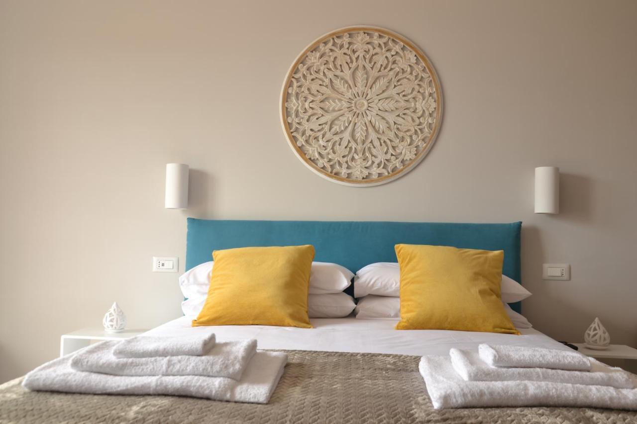 Luna Nuova Suites Naples Extérieur photo